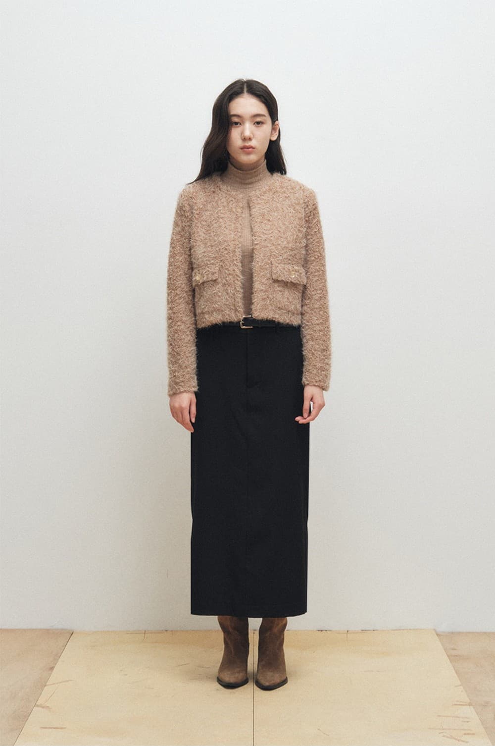 Soft Bouclé Cropped Cardigan (Brown) — vue 5