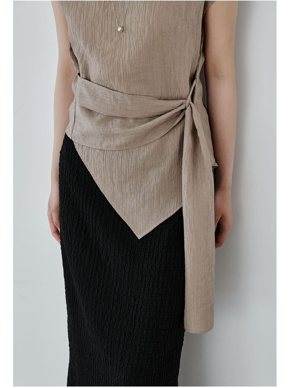 Wrap-Tie Blouse (Beige) — vue 9