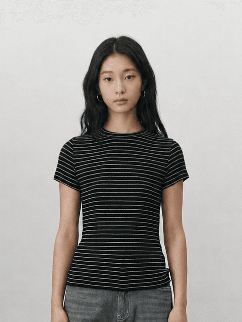 Pin stripe T shirt - Black