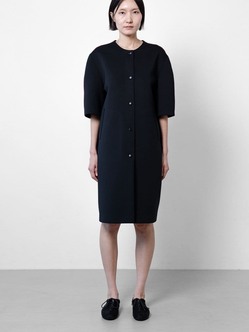 Reversible Two-Way Coat (Black & Red) — vue 1
