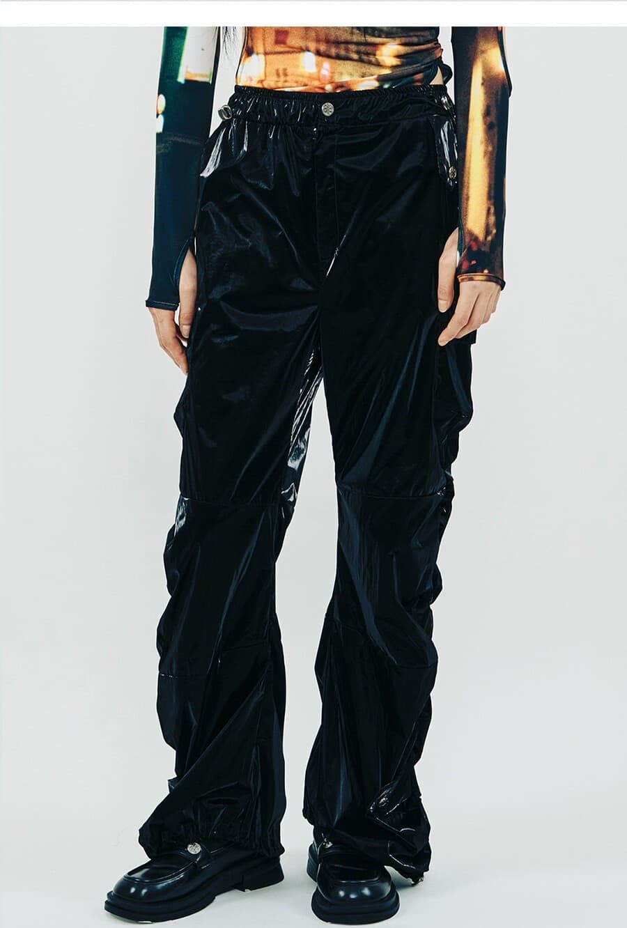 Side Shirring Panel Pants (Black) — vue 5