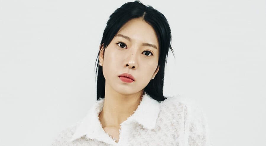 Tassel Fly Shirt (White) — vue 3