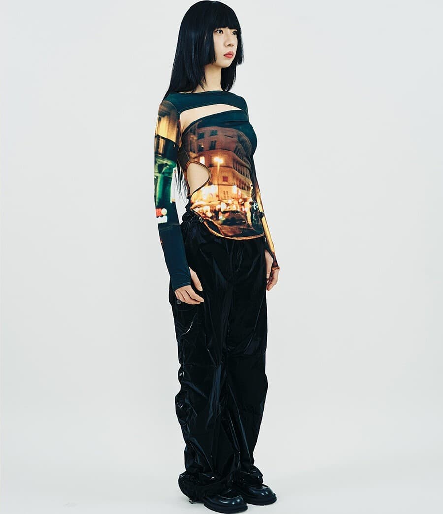 Hole Shirring T-Shirt (Paris) — vue 5