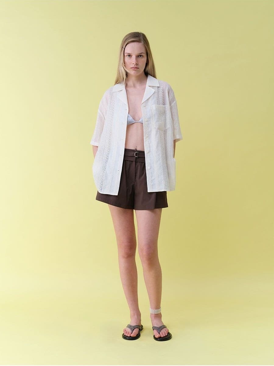 Open-Collar Embroidered Shirts in Ivory — vue 6
