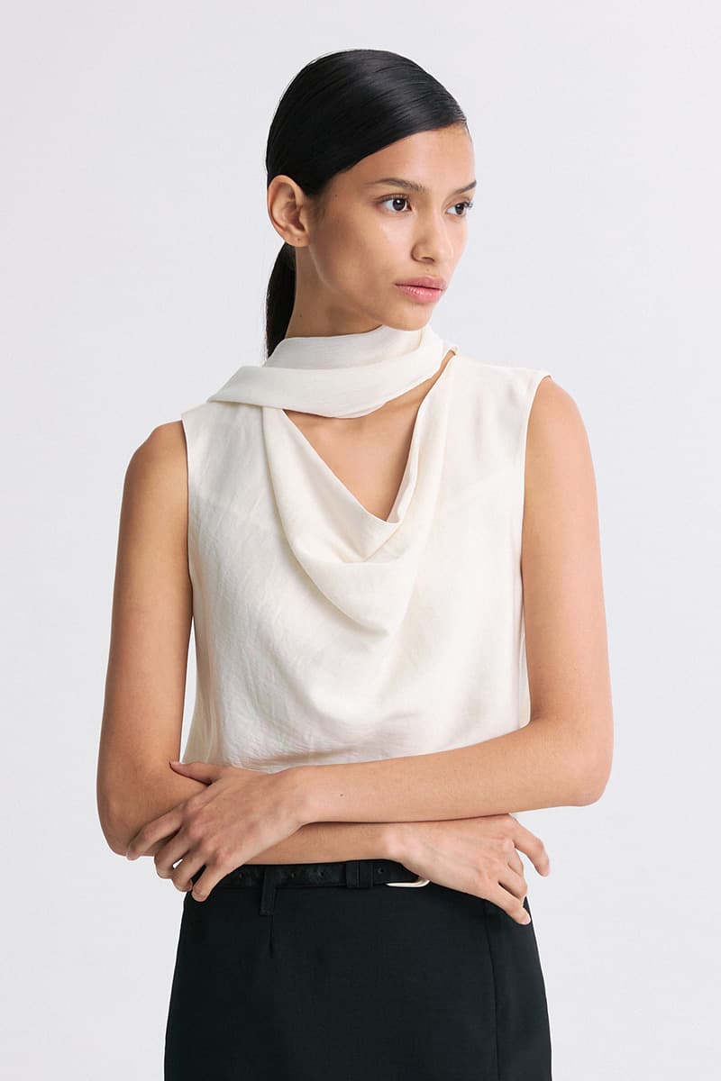 Scarf-Neck Draped Sleeveless Blouse — vue 1