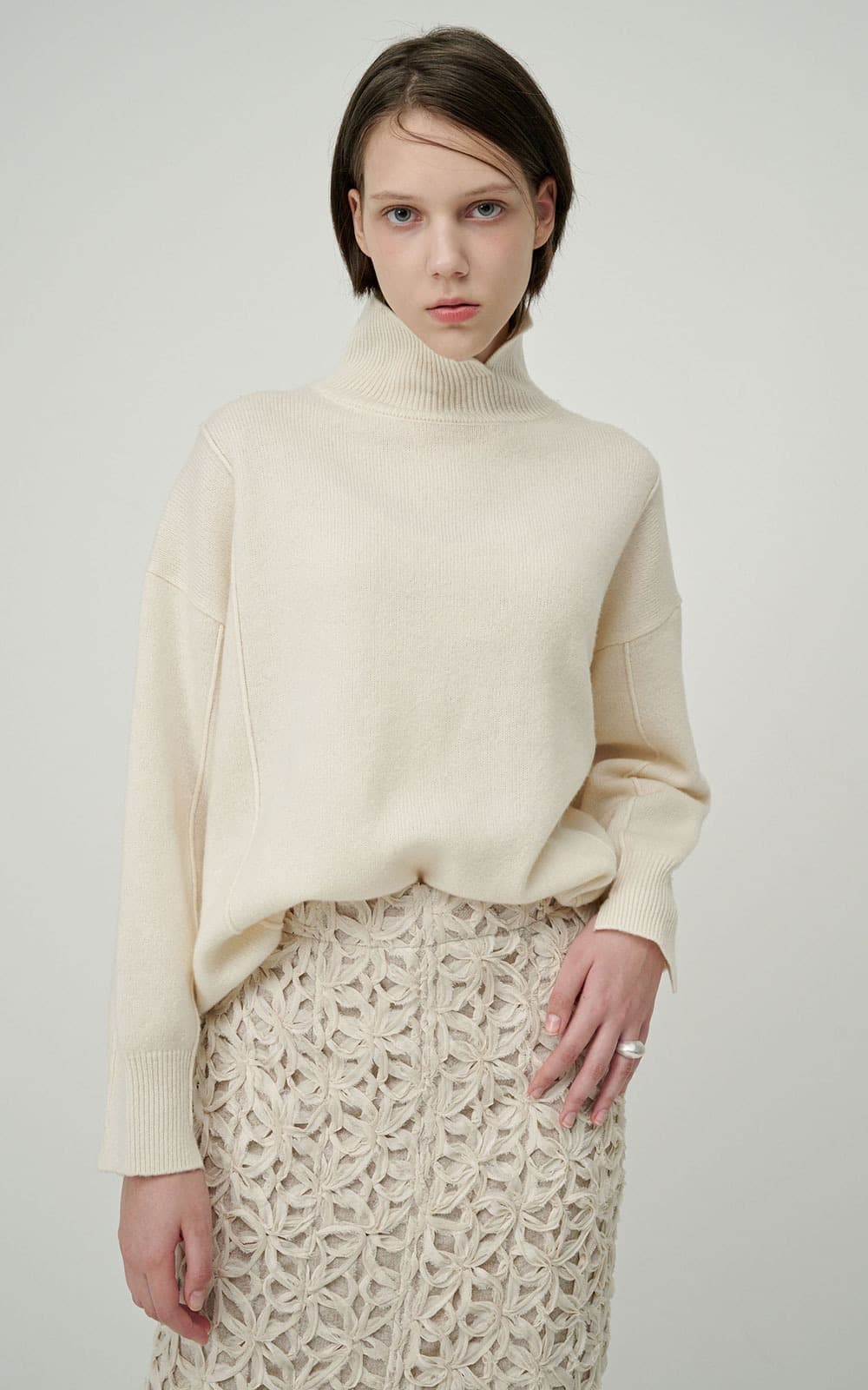 Belle Cashmere Knit (White)