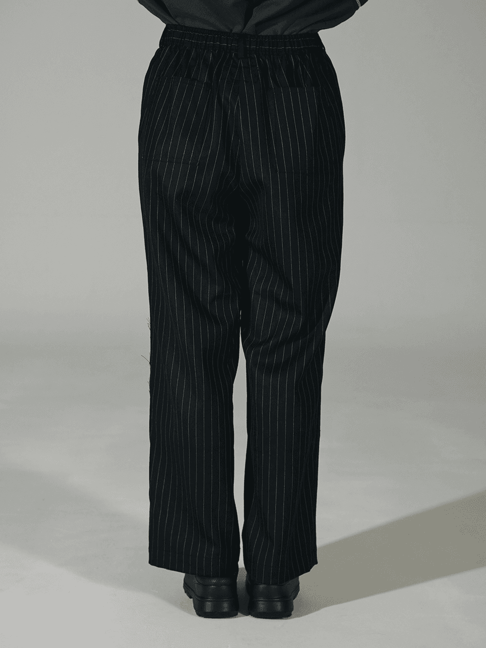 Striped Wool Trouser (Black) — vue 7