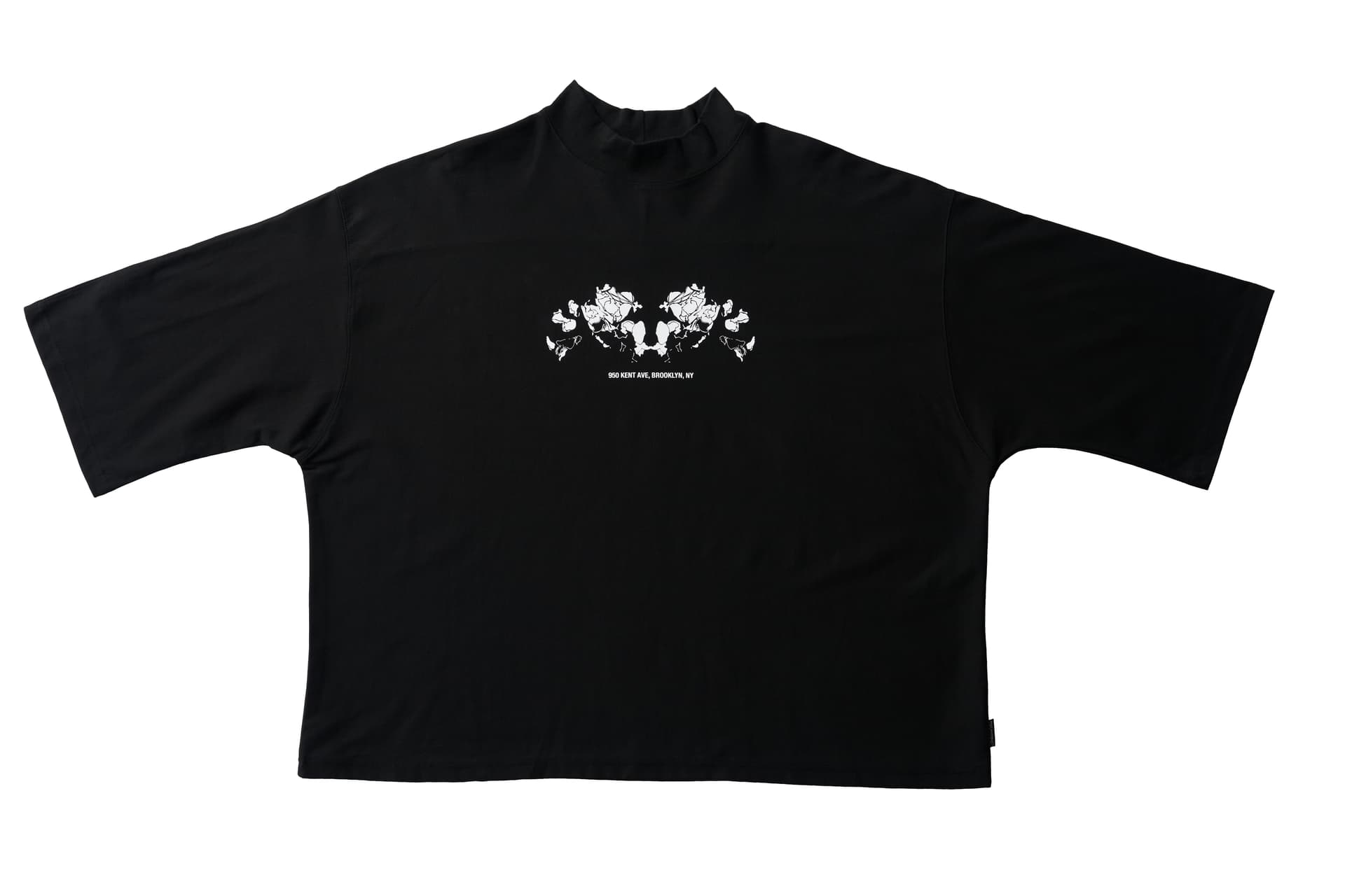 Flower Embroidered T-shirt (Black) — vue 2