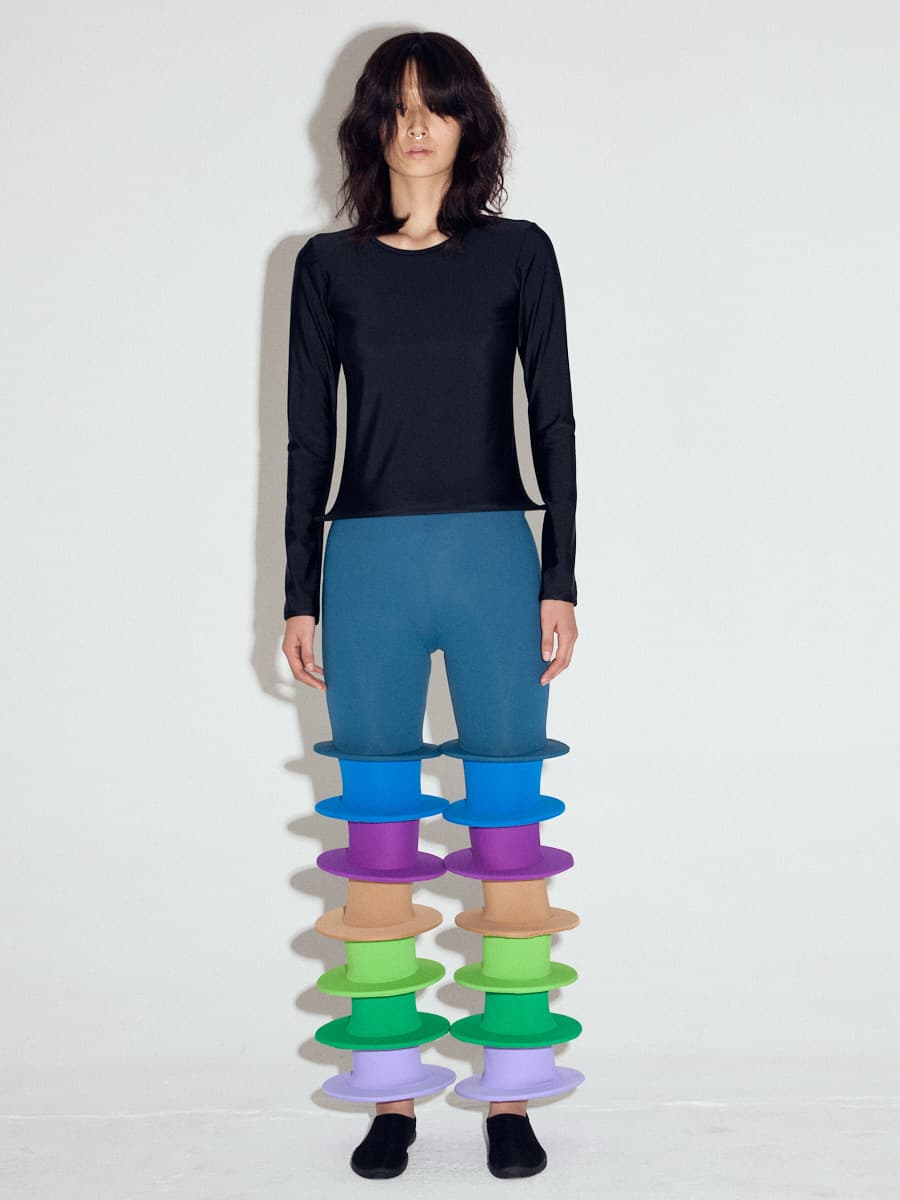Discs Trousers in Multi — vue 2