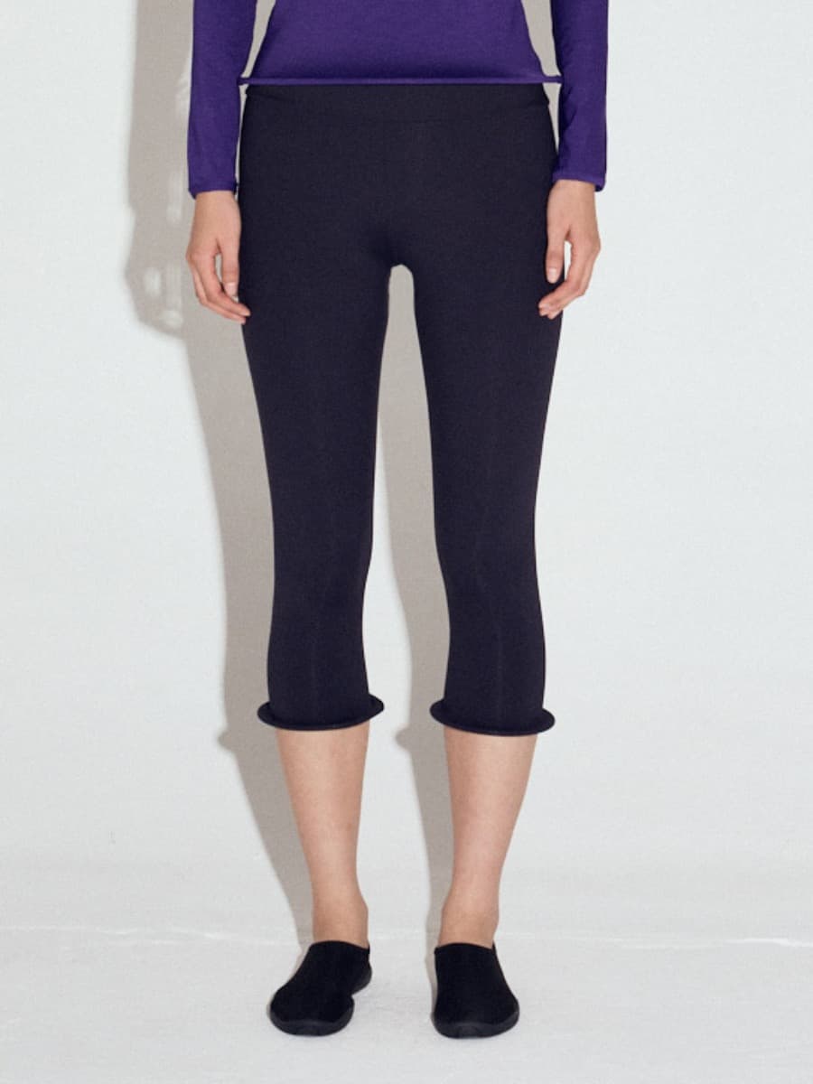 Wired Hem Basic Leggings in Black