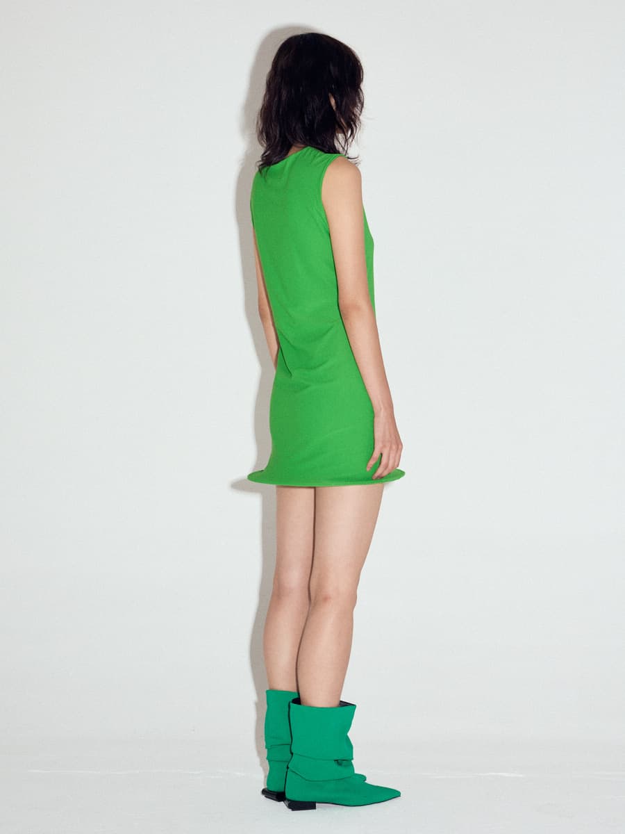 Wired Hem Midi Dress in Kelly Green — vue 4