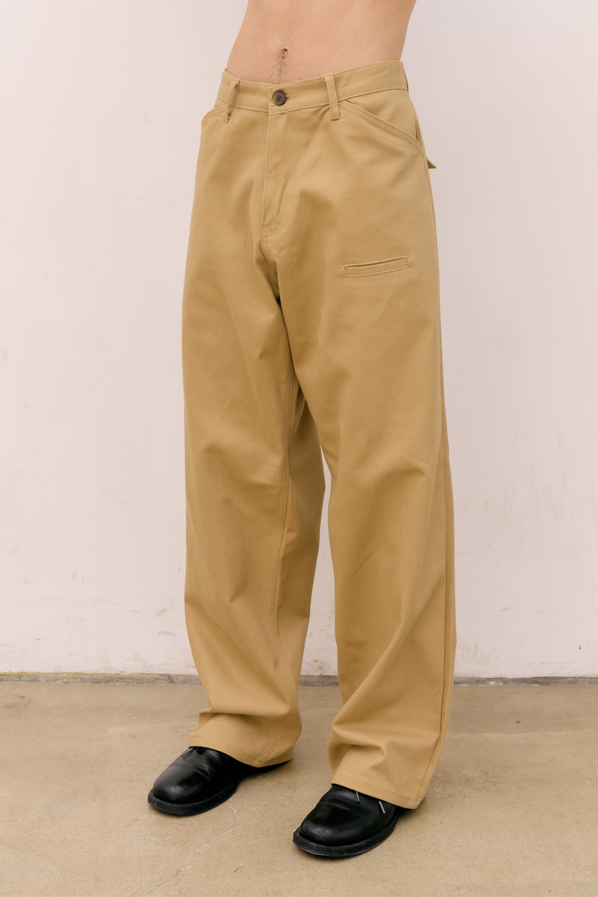 Classic Chino Pants (Beige)
