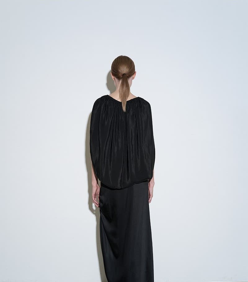 Drape Skirt (Black) — vue 4