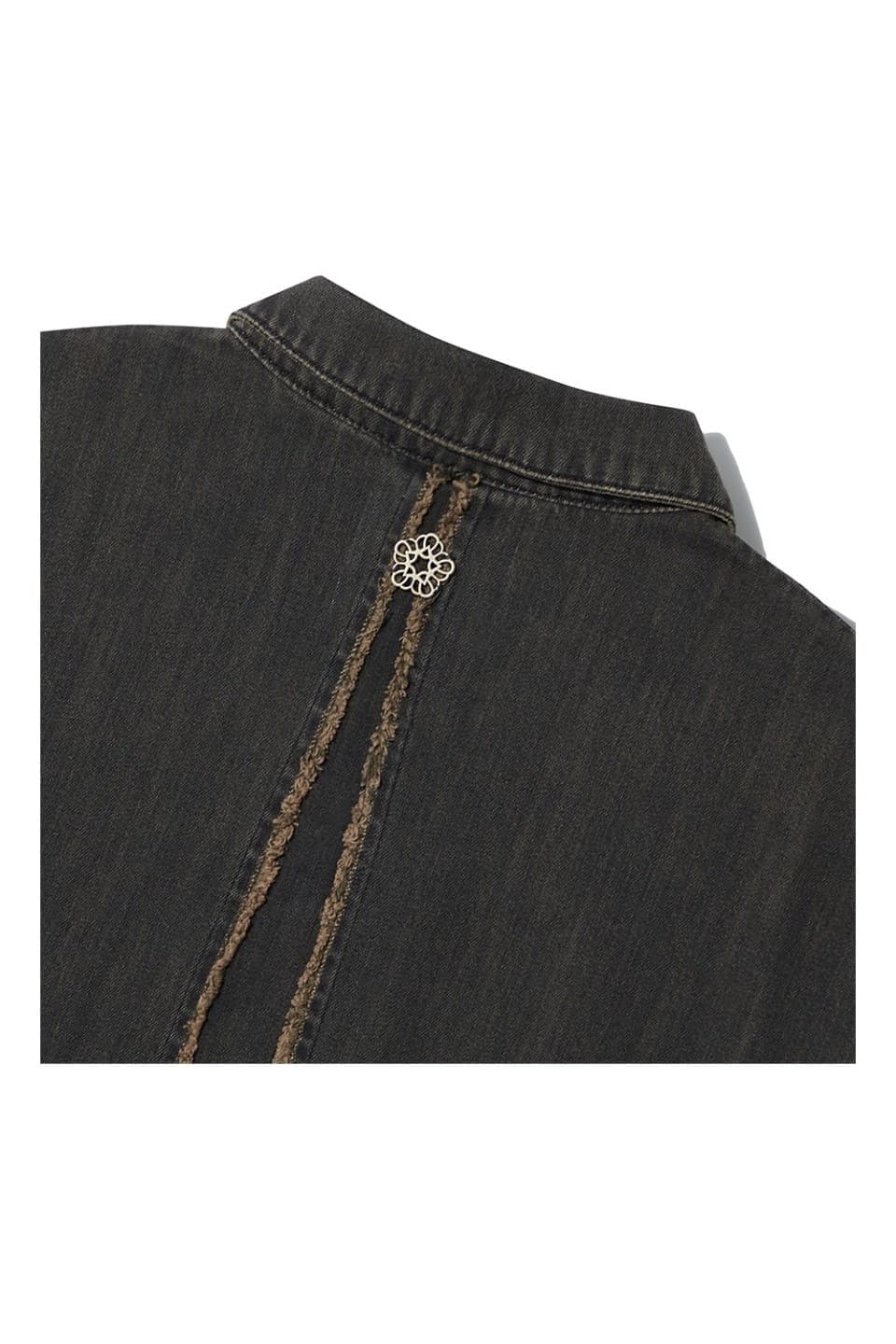 Cross Raw Edge Denim Shirt (Black) — vue 11