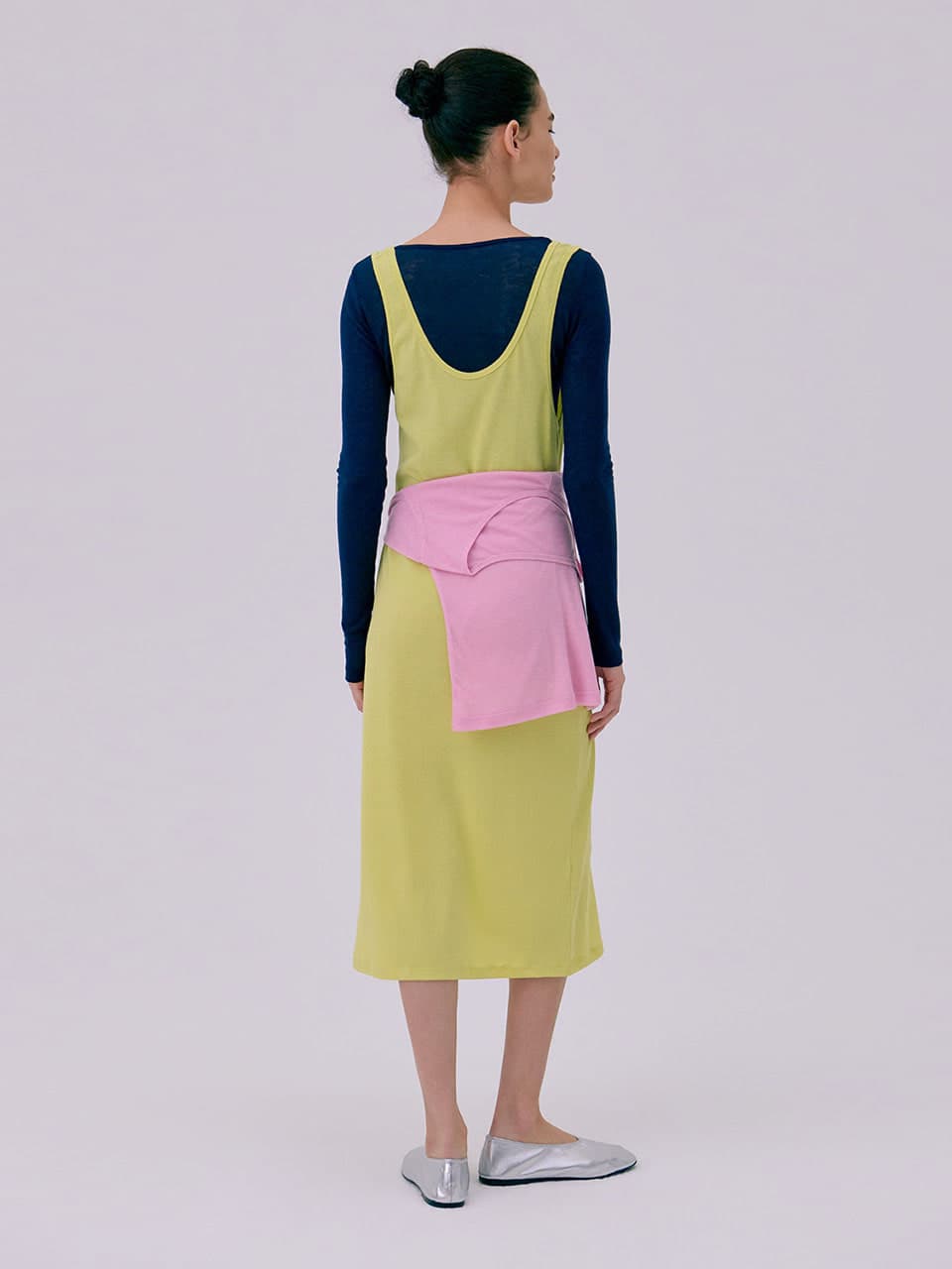 Easy One-piece — Light Yellow — vue 3