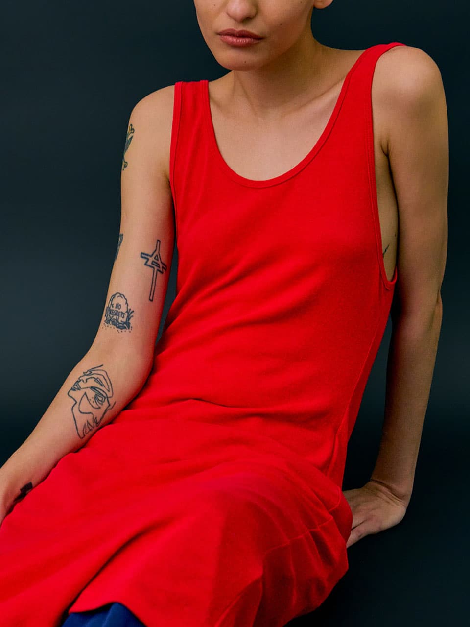 Easy One-piece — Red — vue 3