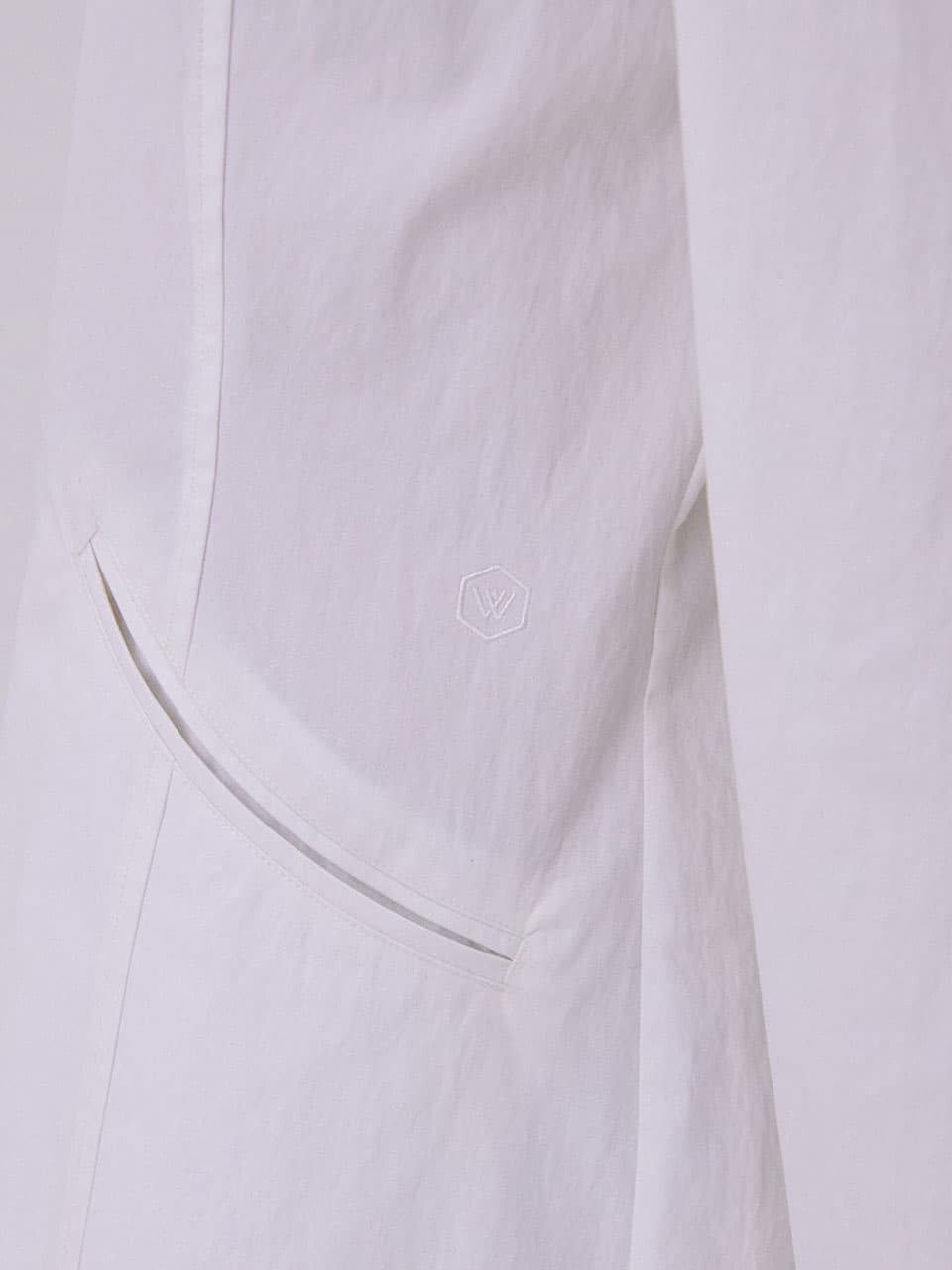 V-neck Mini Dress — White — vue 6