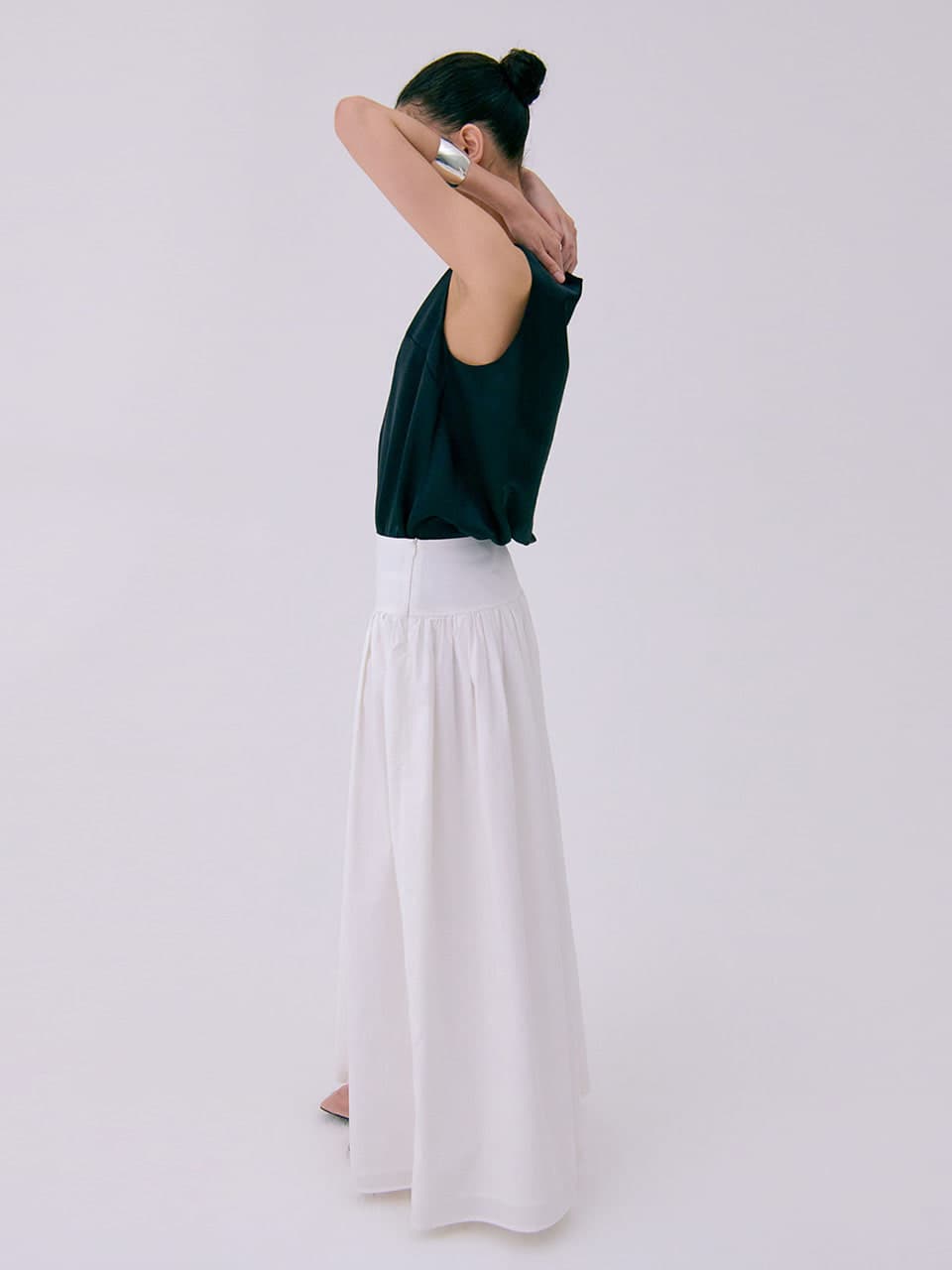 Shirring Maxi Skirt — White — vue 2