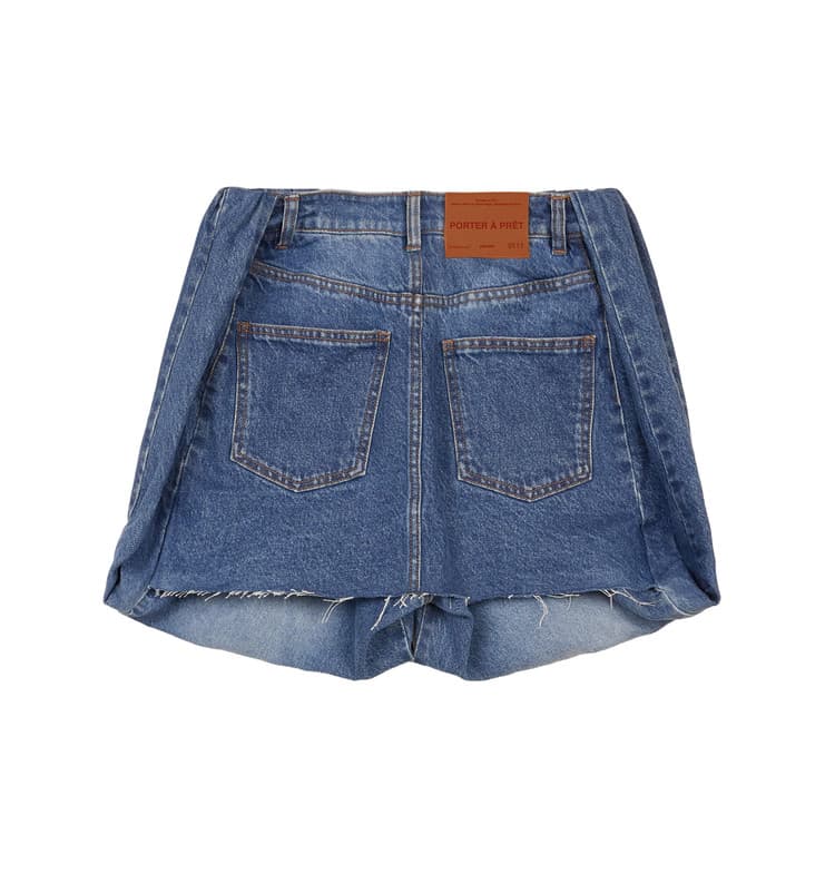 Pants-Up-To Skirt — vue 2