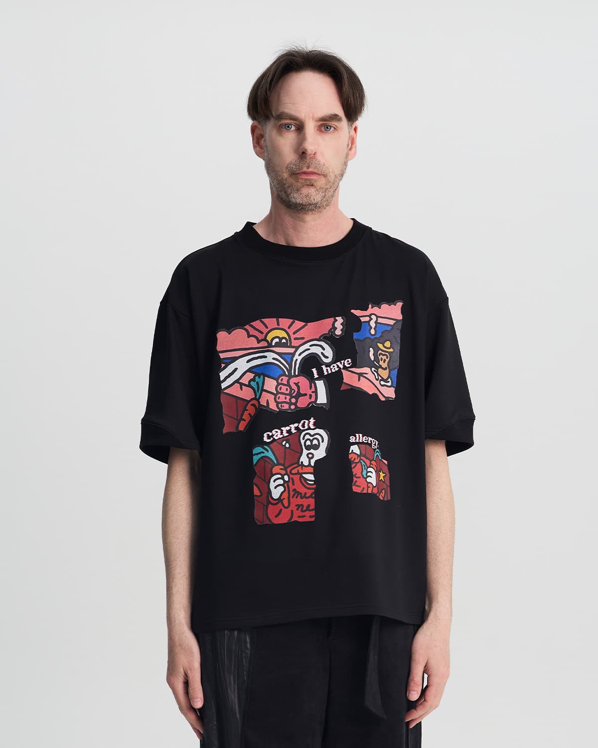 I have carrot allergy T-shirt (mothfly)