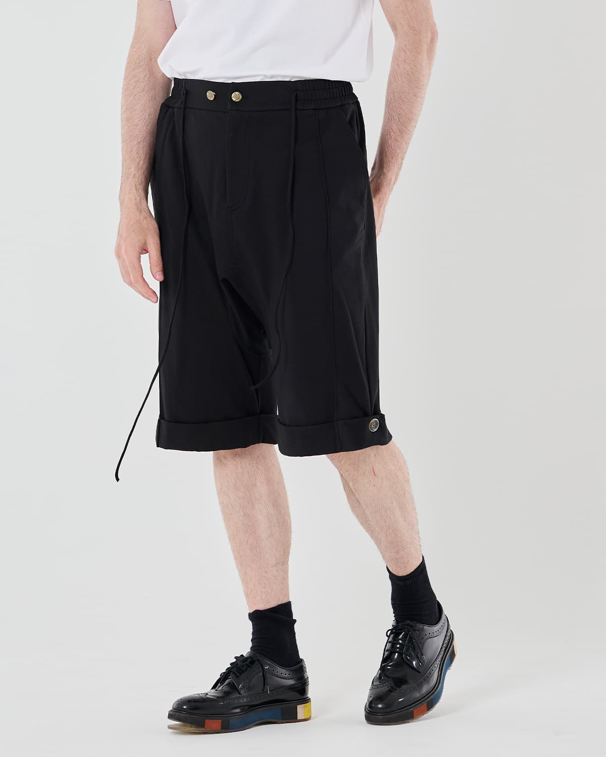 Short Baggie Trousers – black — vue 6