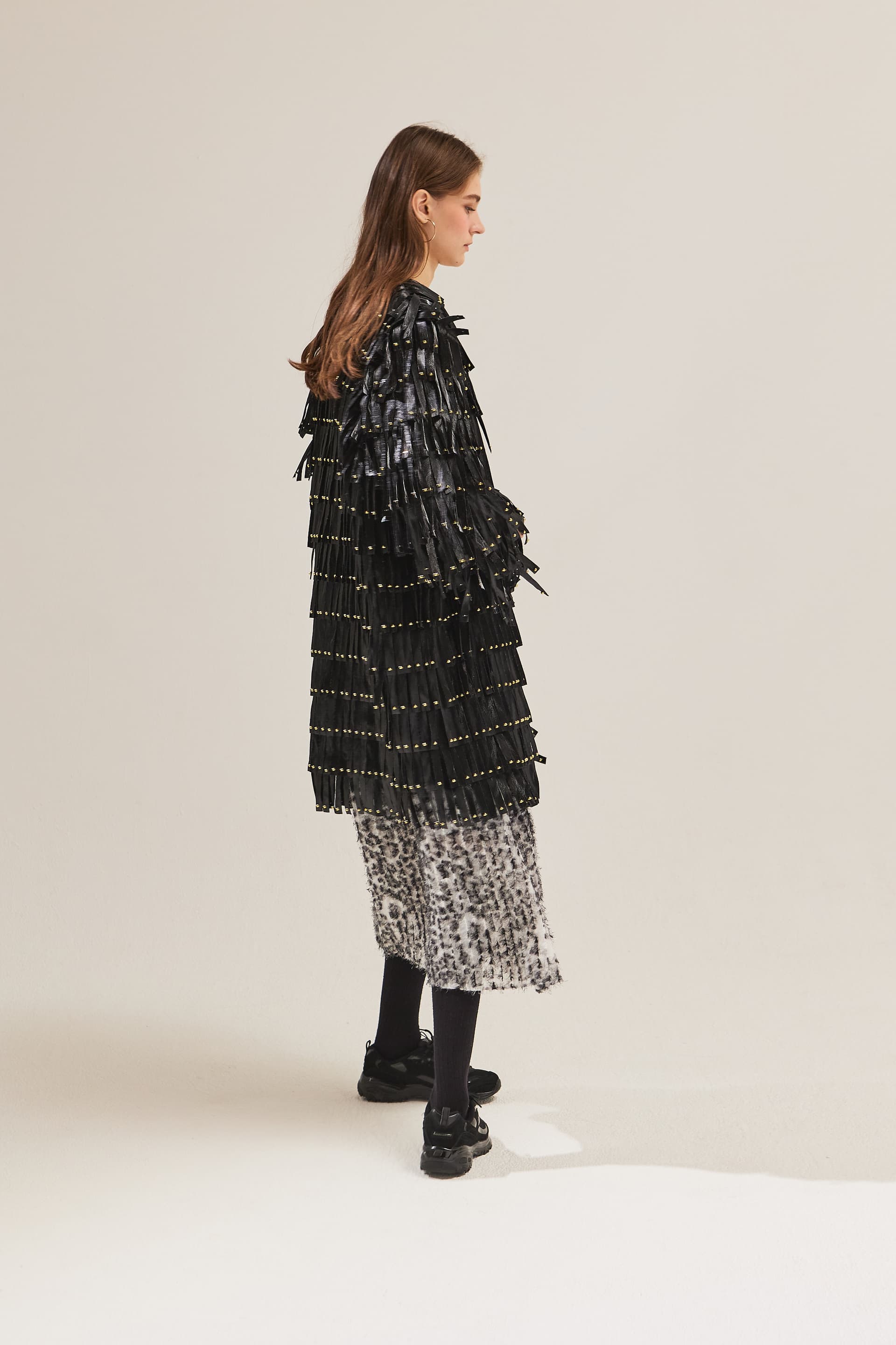 Black Stud-Tasseled Coat — vue 10