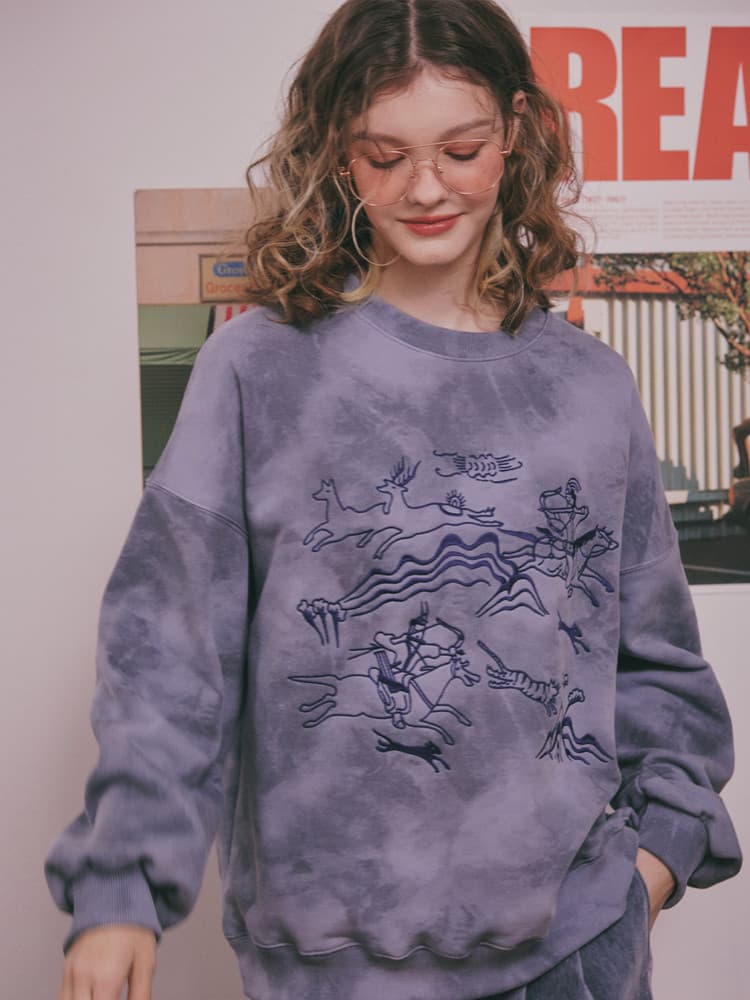Royal Hunting Scene Sweatshirt (Navy) — vue 5