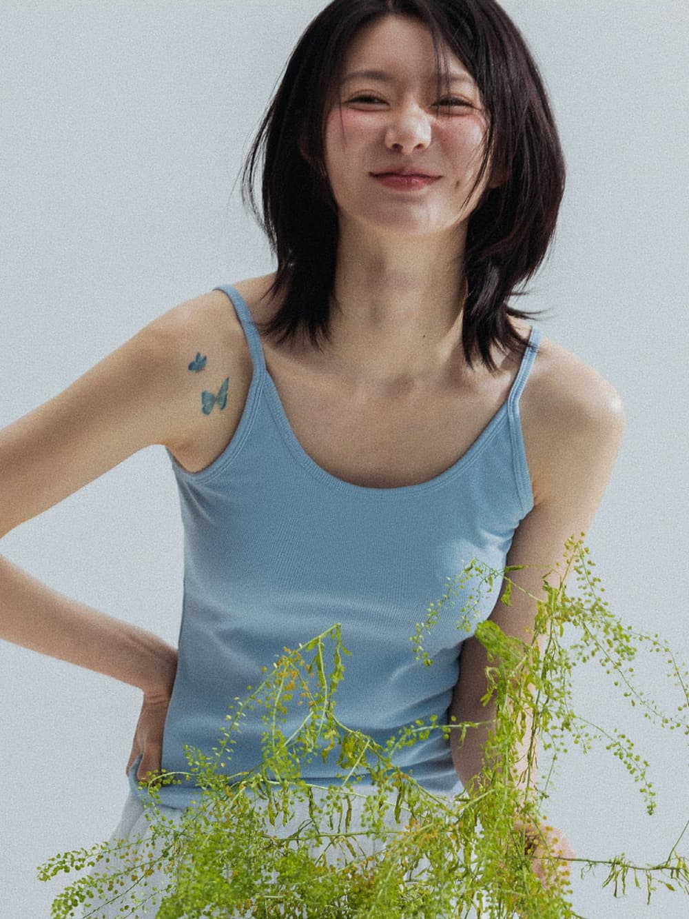 Soft Layer Sleeveless (Blue) — vue 3