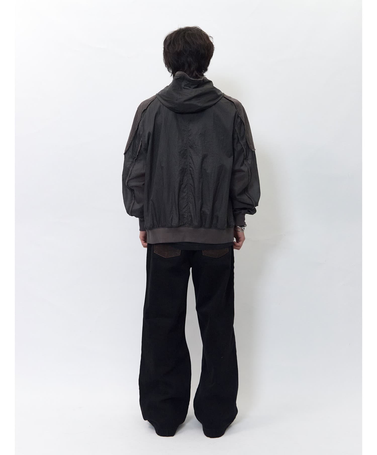 Leather-Trim Knee Point Denim Pants — vue 3