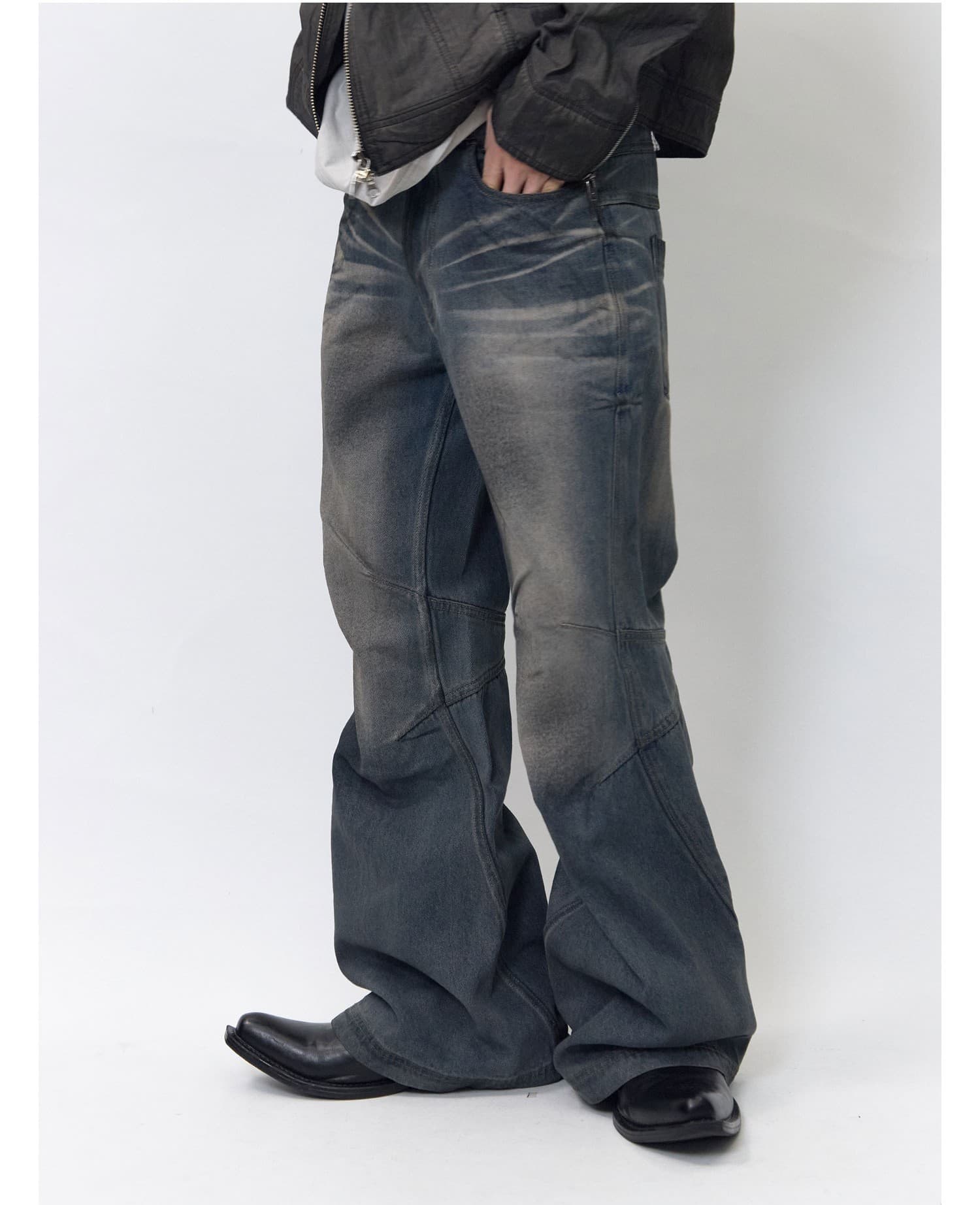 Double Yoke Oil Washed Bootcut Denim Pants — vue 5