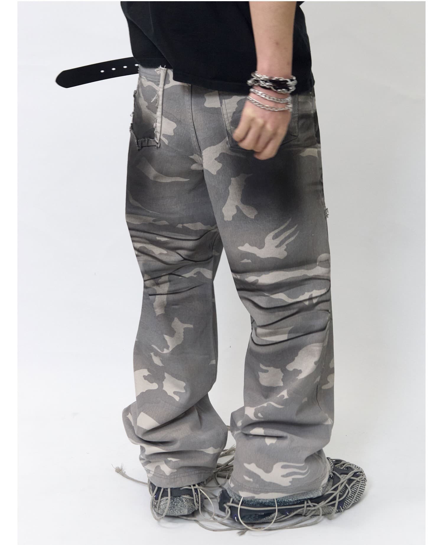Faded Camo Carpenter Pants — vue 4