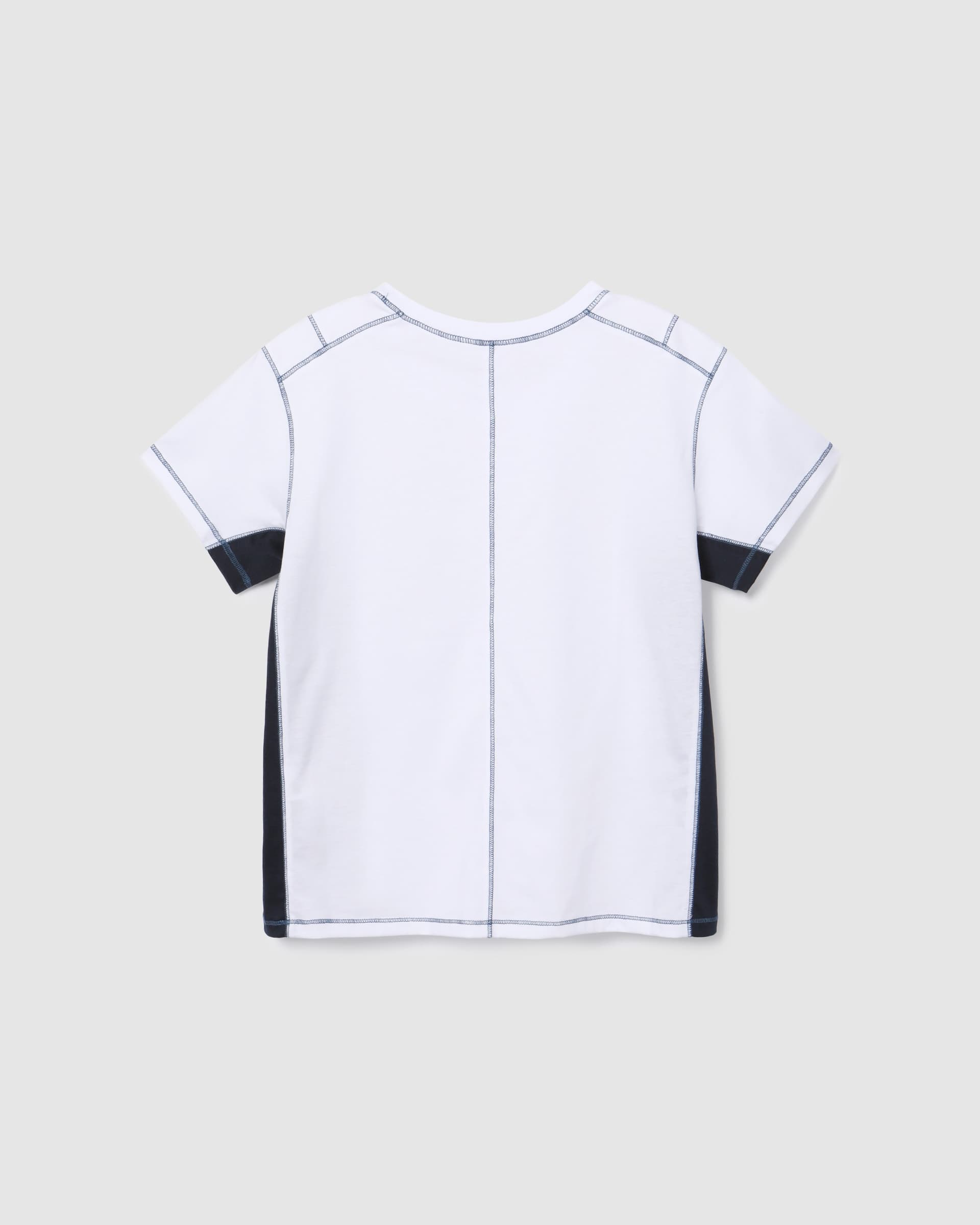 Color Block Panel Half T-Shirt White — vue 3