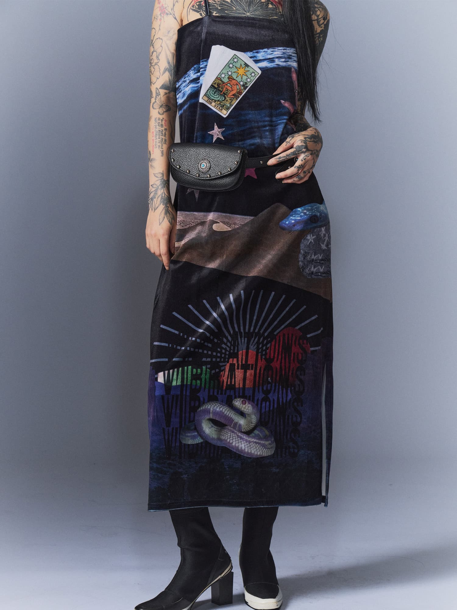 Totemism Velvet Dress — vue 2