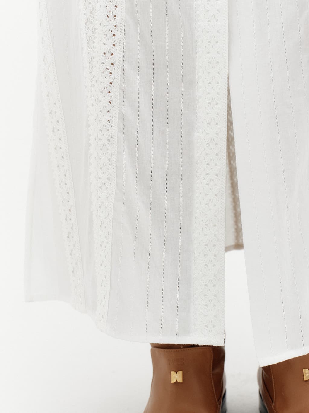 Lace Detail Panel Skirt - White — vue 9