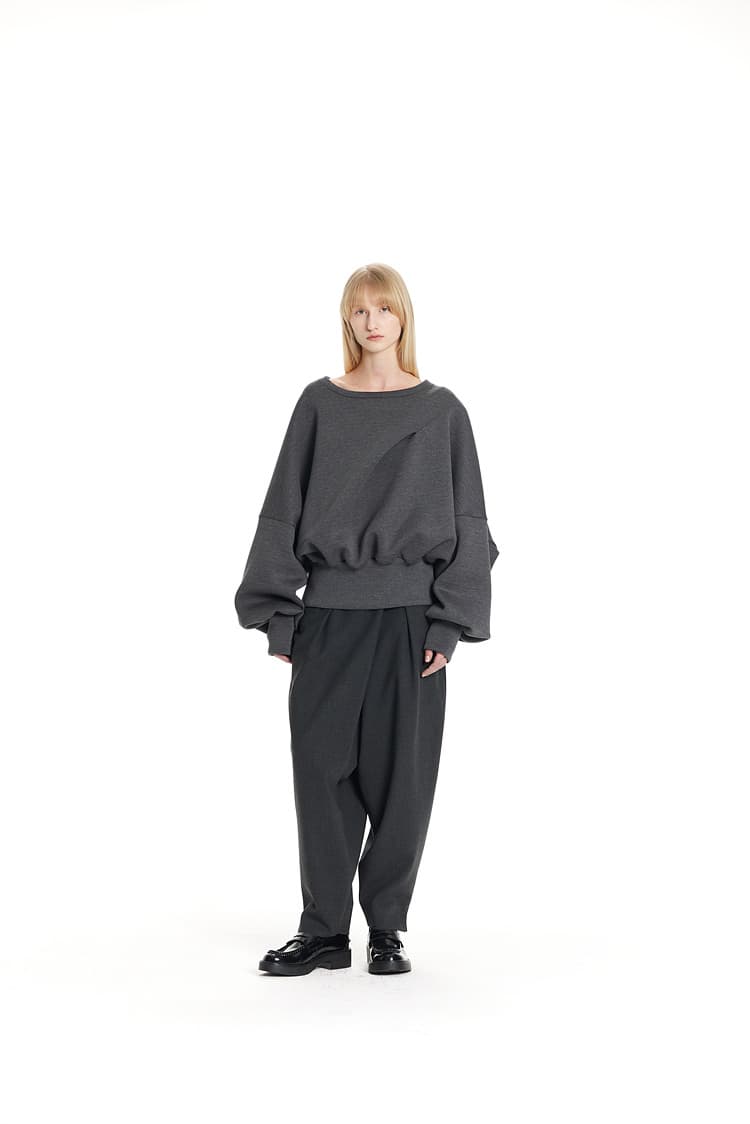 GDeL Boat Neck Volume Sweat Top (Dark Grey) — vue 10