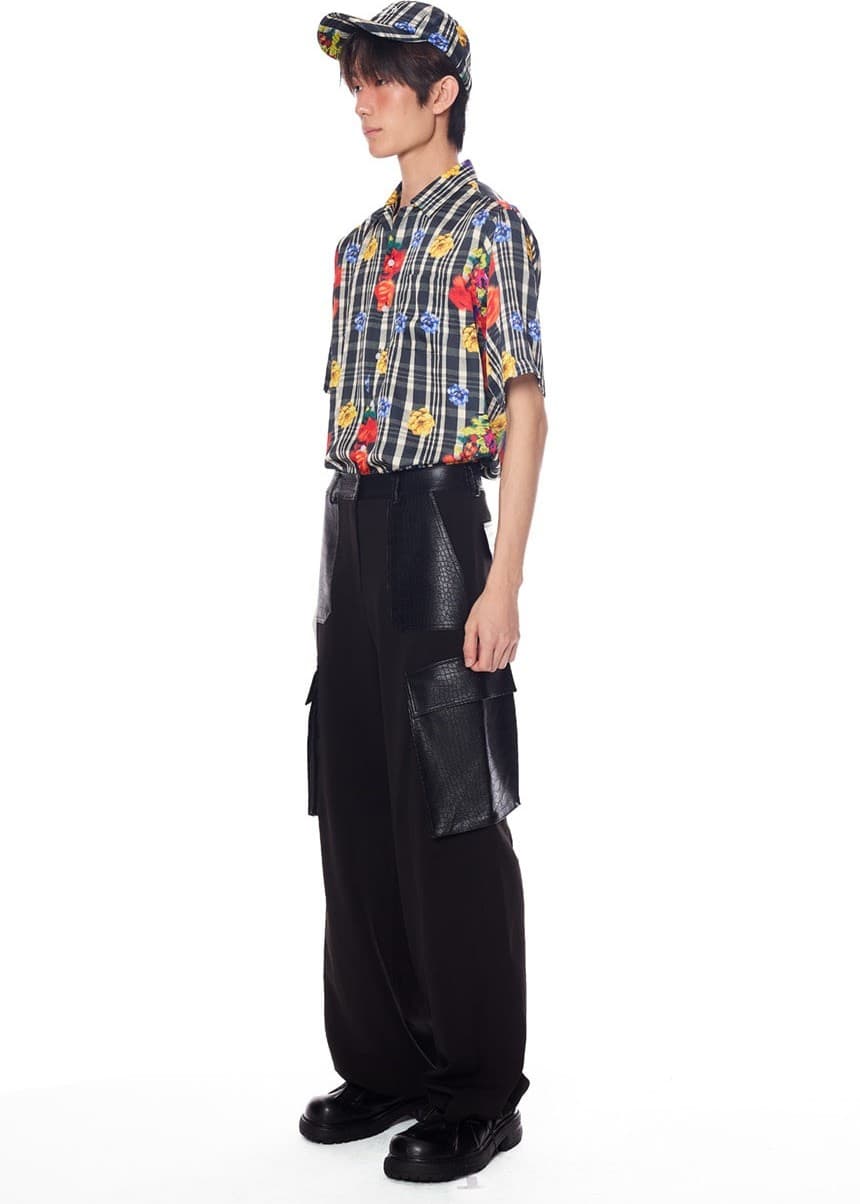 Faux Leather Cargo Pants — vue 2