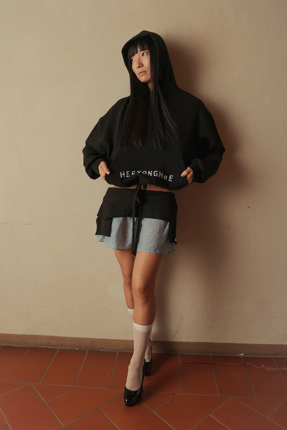 Ease Distressed Drawstring Hoodie — vue 13