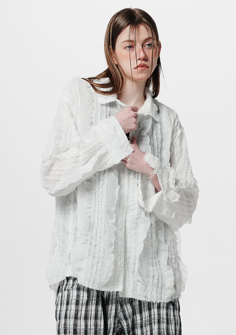 Raw Edge Detail Ruffle Shirt _ White — vue 1