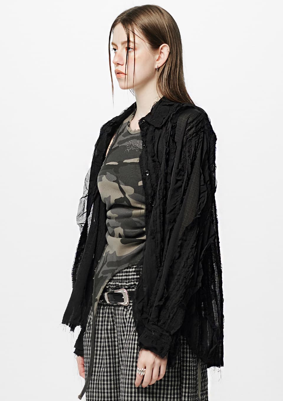 Raw Edge Detail Ruffle Shirt _ Black — vue 1