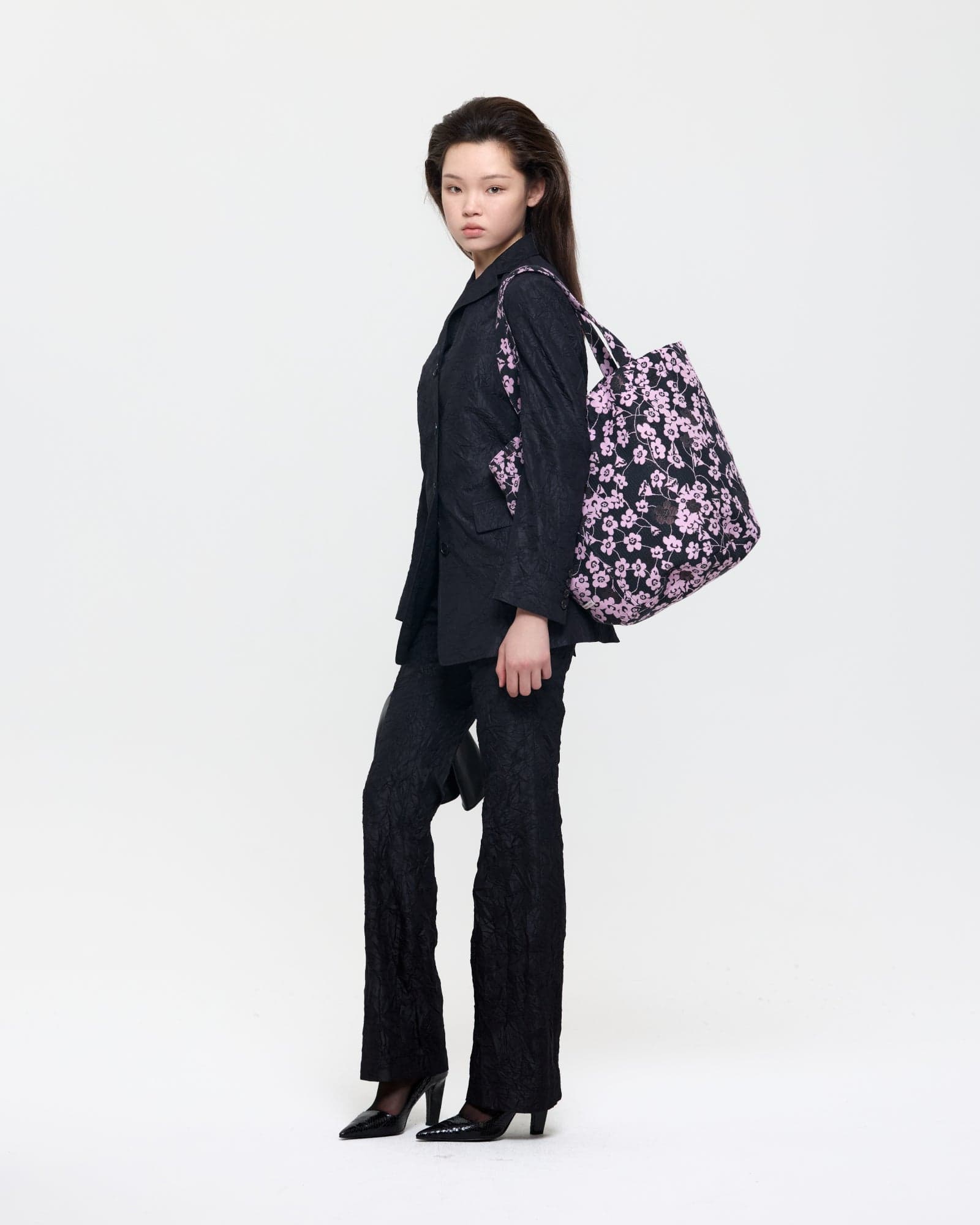 Black Creased Silk Taffeta Bell Bottom Trousers — vue 2