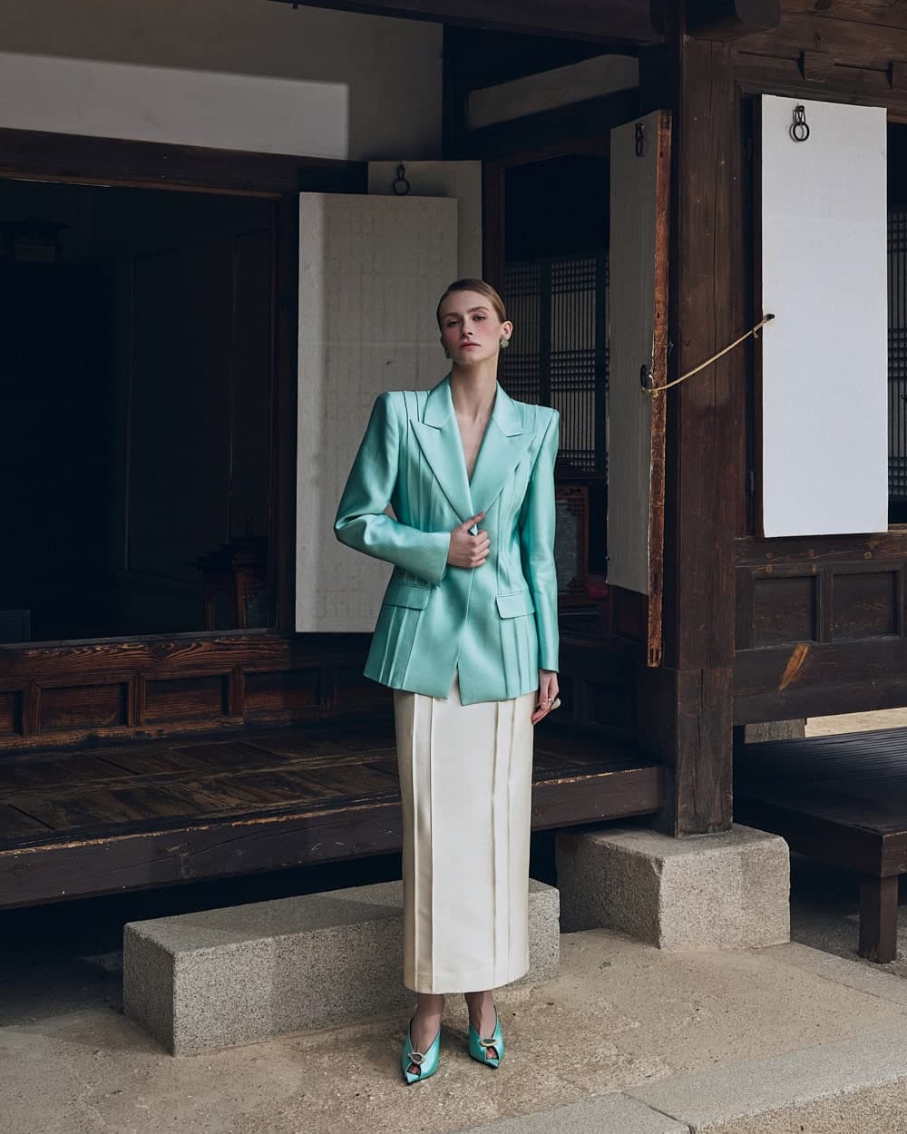 Wool-Silk Skirt (Mint) — vue 3