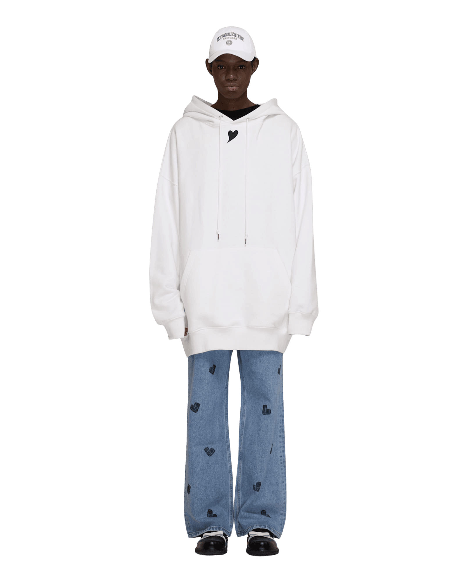 Heart Patch Oversized Hoodie (White) — vue 5