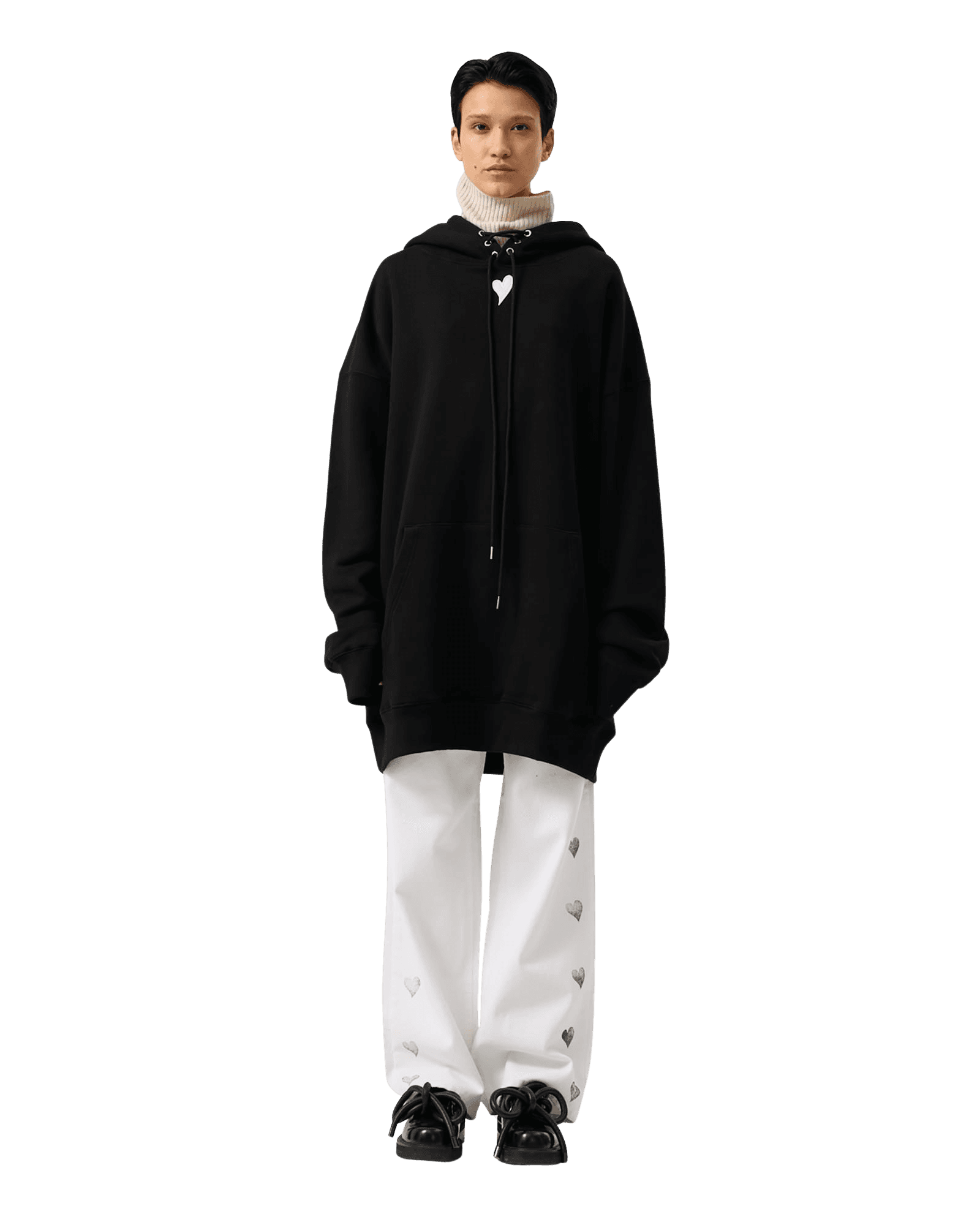 Heart Patch Oversized Hoodie (Black) — vue 2