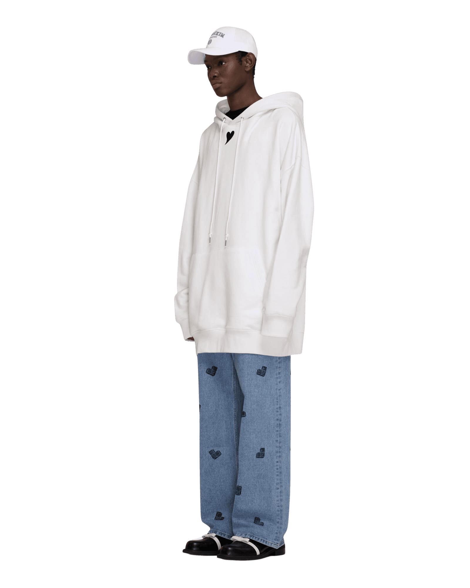 Heart Patch Oversized Hoodie (Black) — vue 12