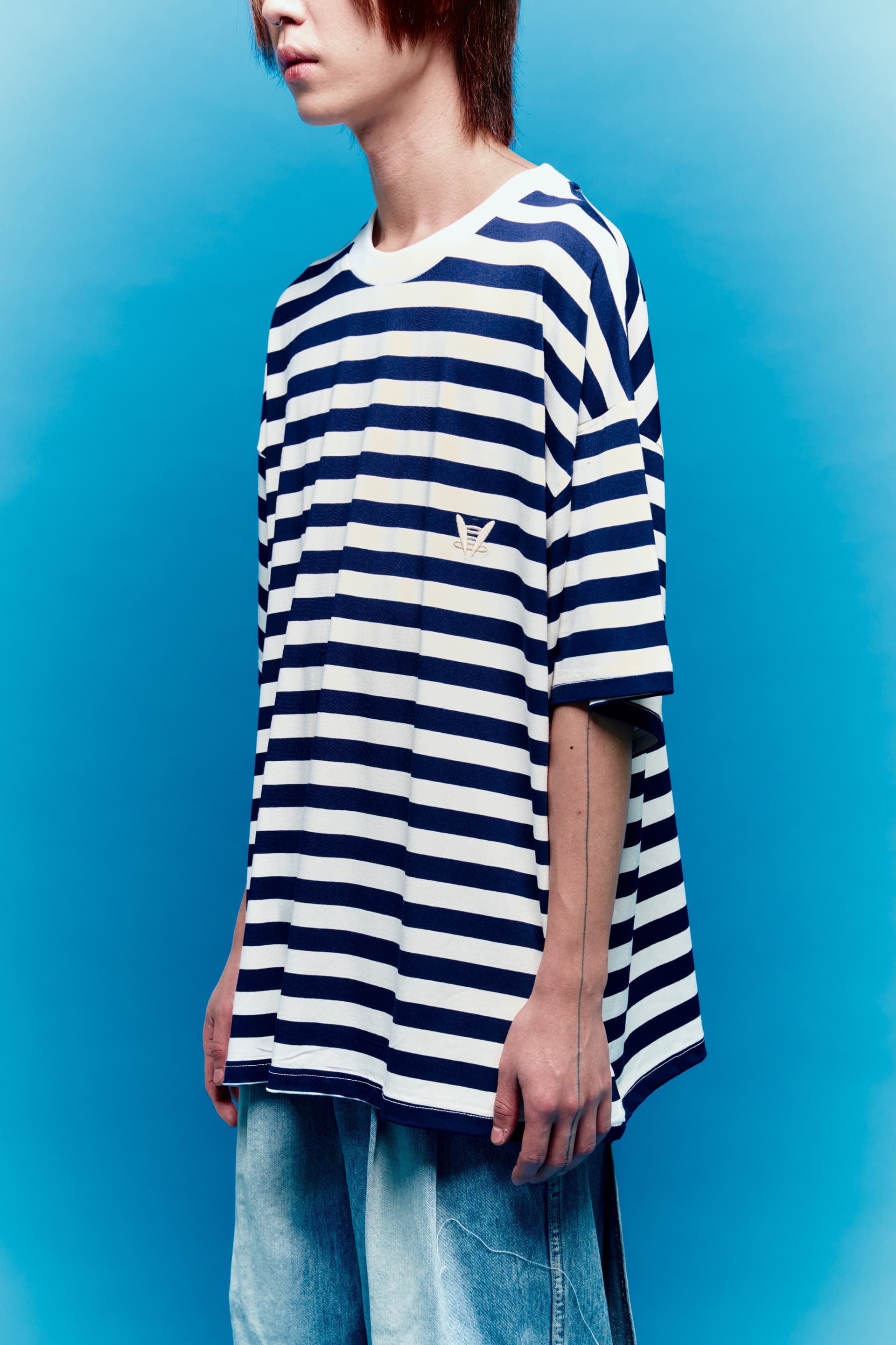 Stripe Logo T-Shirt — vue 15