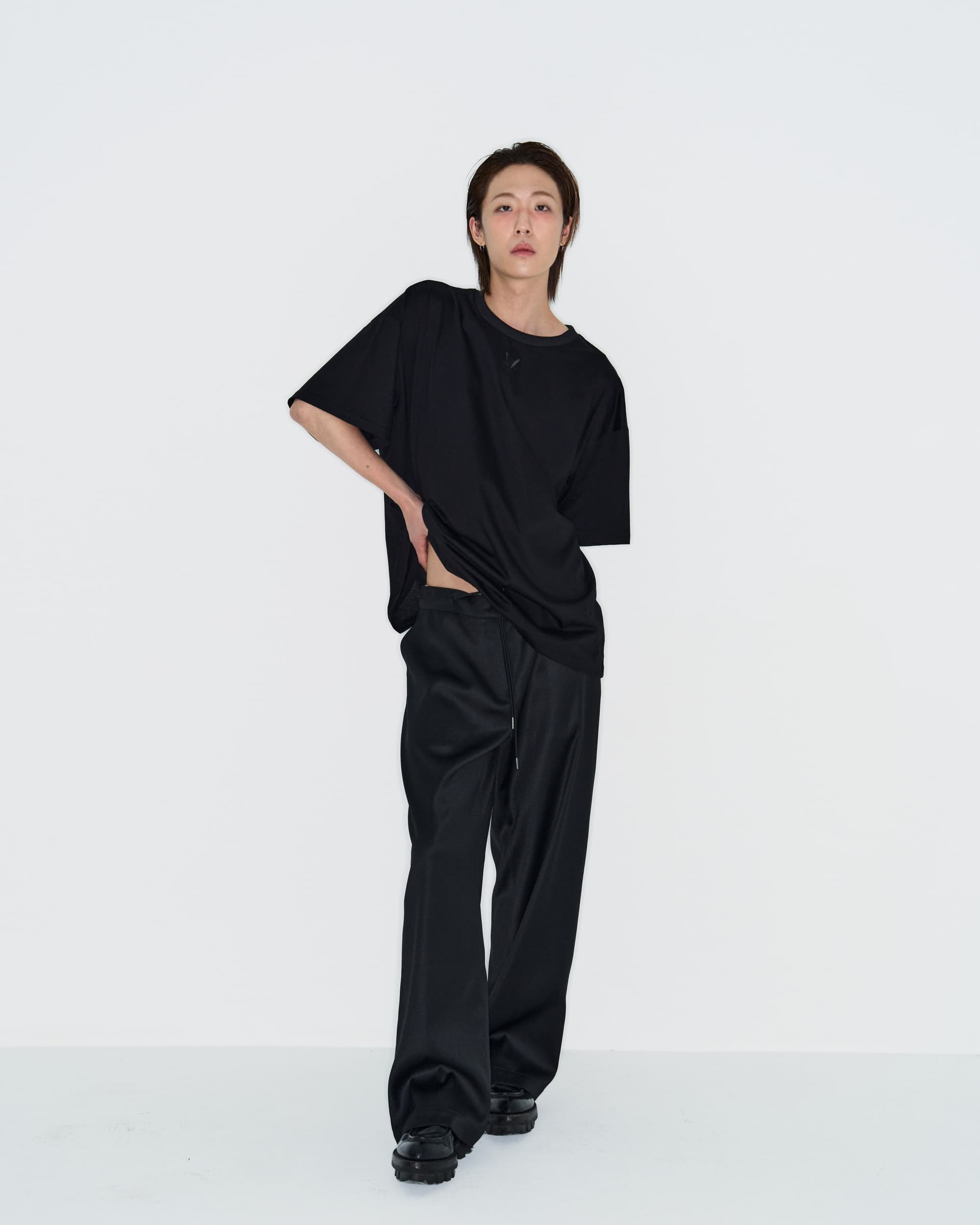 Logo Embroidery T-Shirts — vue 13