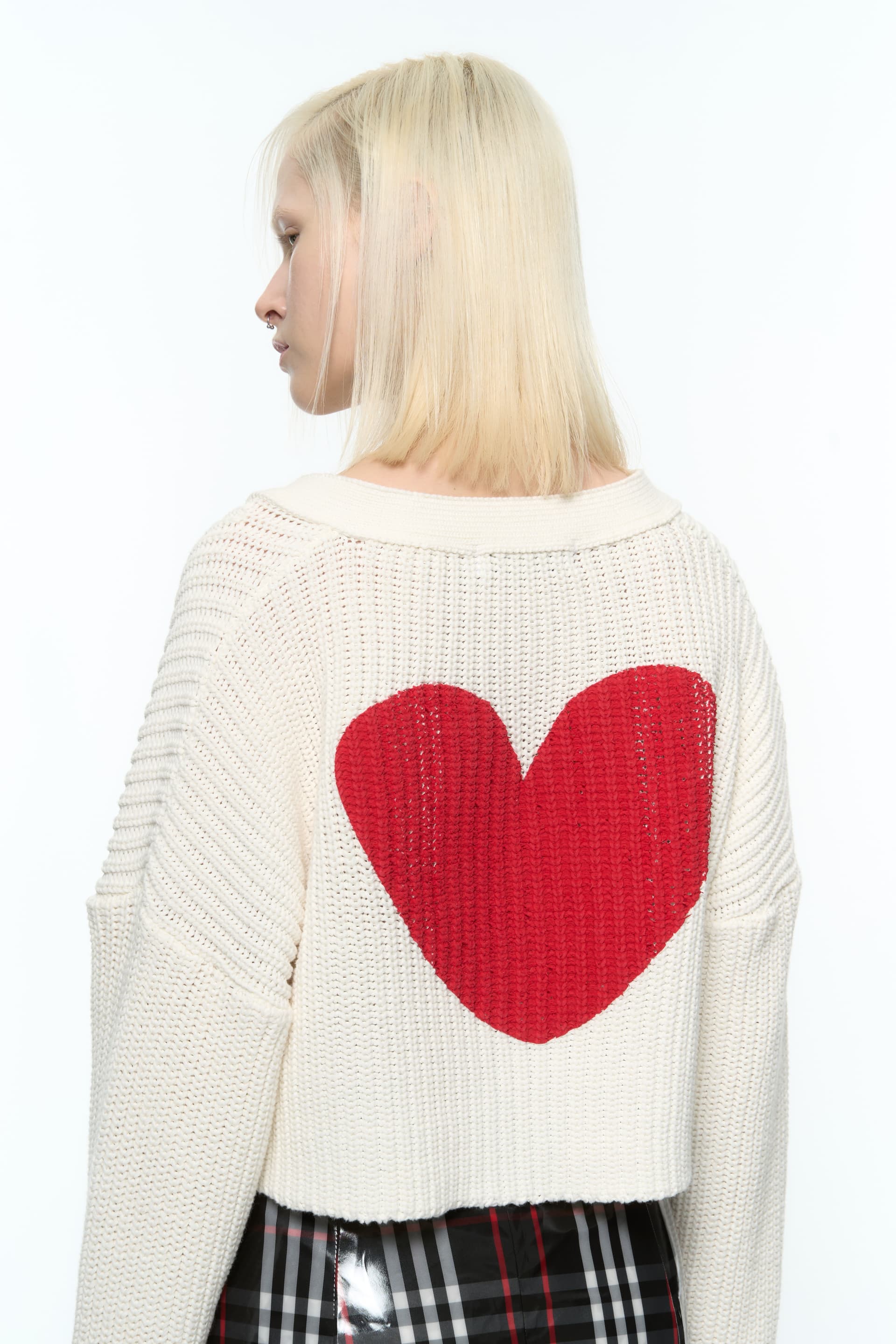 Heart Crop Cardigan (Red) — vue 13