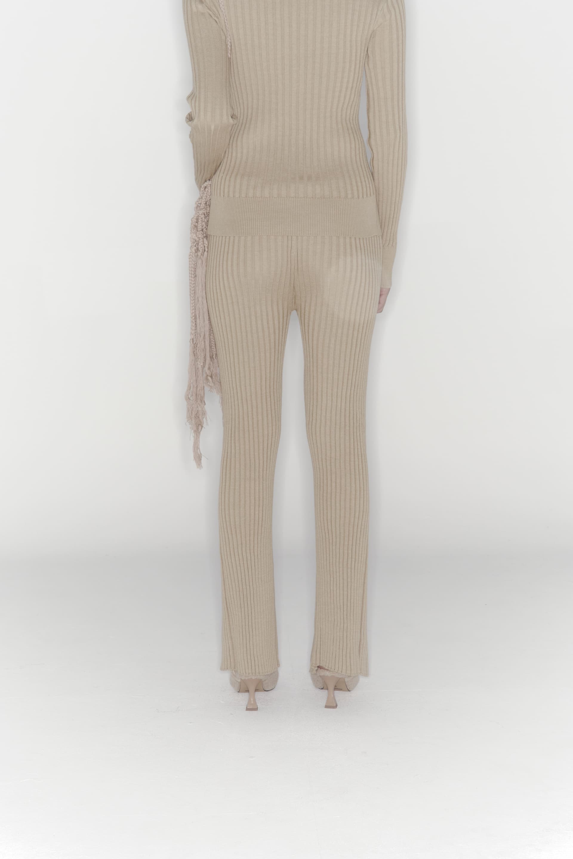 Ribbed Knit Sweater (Beige) — vue 15