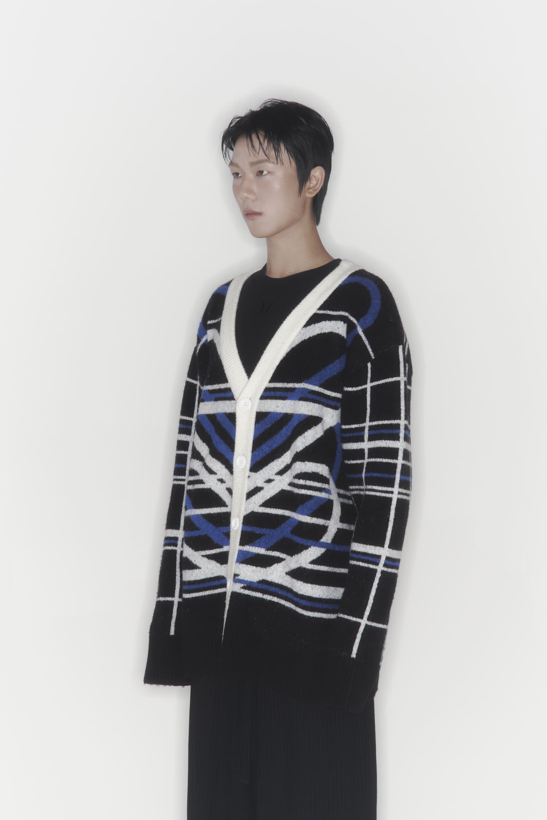 Heart Graphic Knit Cardigan (Blue) — vue 14