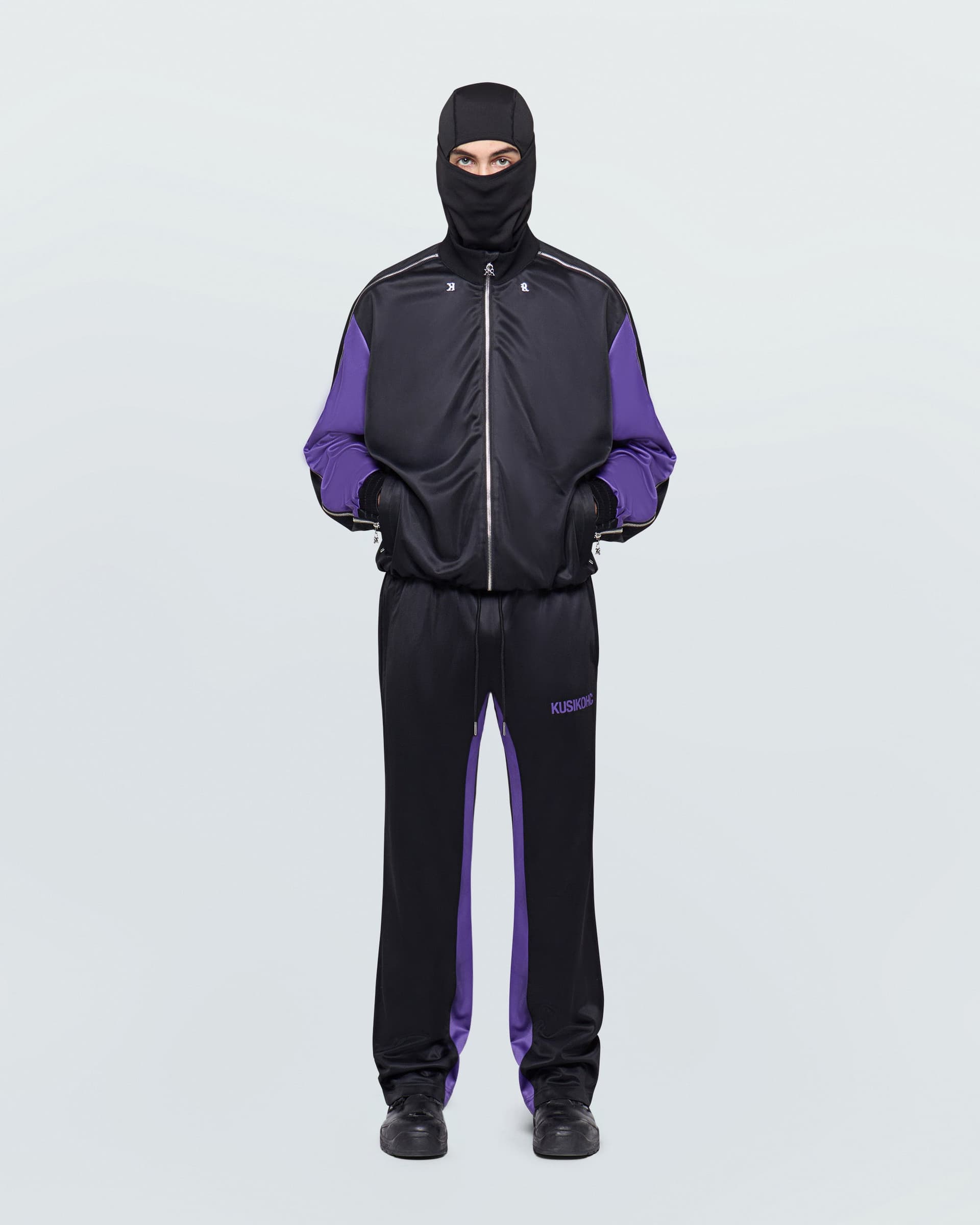 Full Zip Fleece — vue 3